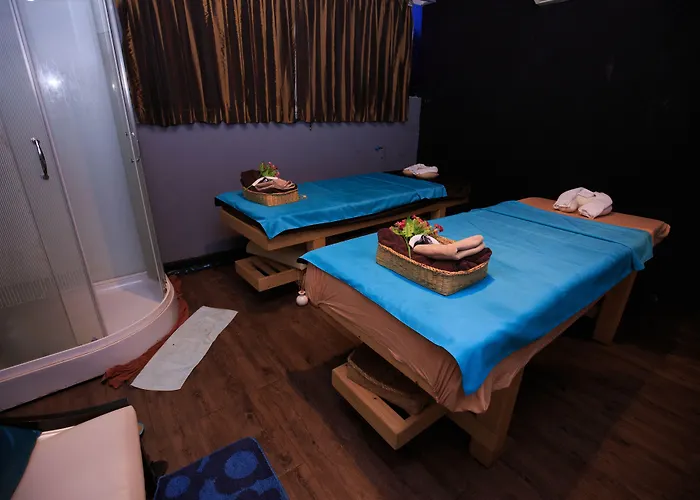 Hotel Forum Park 4*